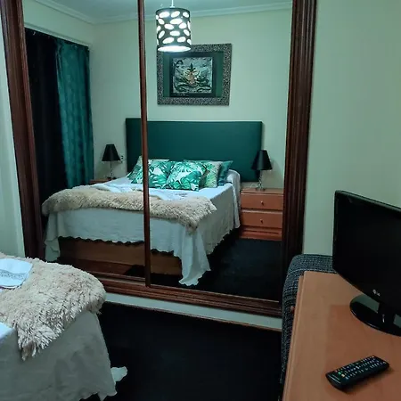 Piso Zona Campus-lagunas * أورينس