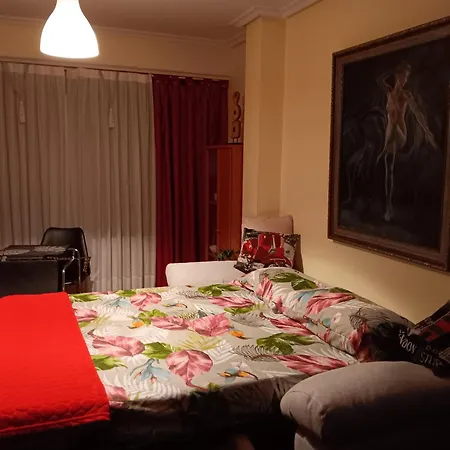 Piso Zona Campus-lagunas * أورينس